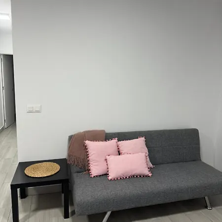 Apartament Nauzayara 5 *
